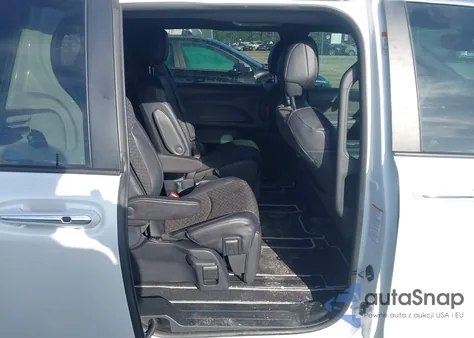 2023 Toyota Sienna 25Th Anniversary Edition from USA, damaged, VIN 5TDCRKEC3PS156381